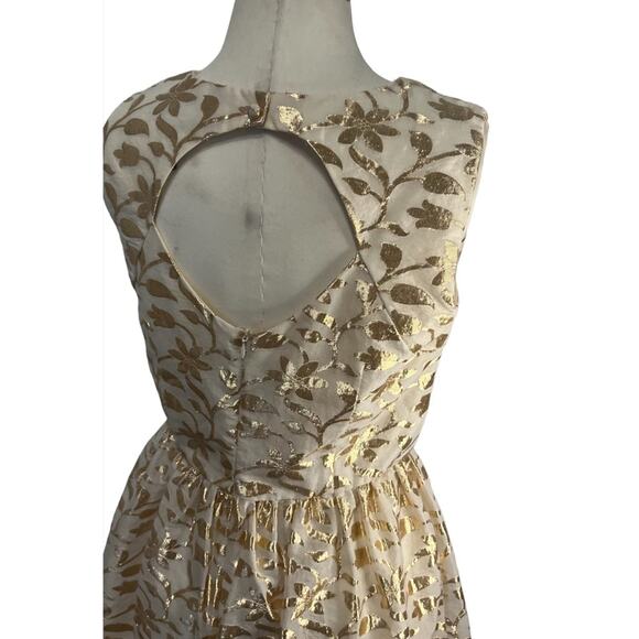 LESLIE FAY Cream Gold Metallic Foil A-Line Open Back Cocktail Holiday Dress 4 - Picture 4 of 5
